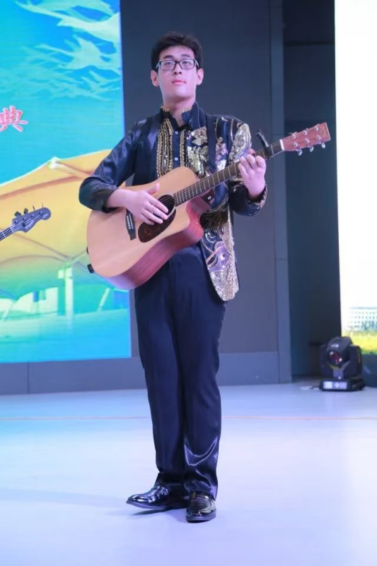 一叶知秋ZG的第一张照片--深圳基督教相亲网